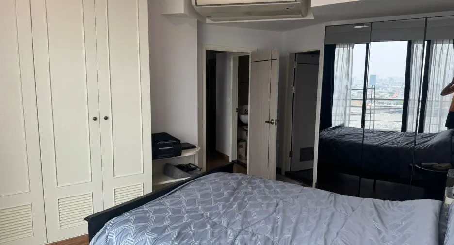 For rent 2 bedrooms condo in Bang Kho Laem, Bangkok