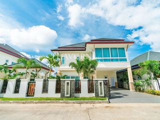 À vendre 5 chambres maison à Bang Lamung, Chonburi