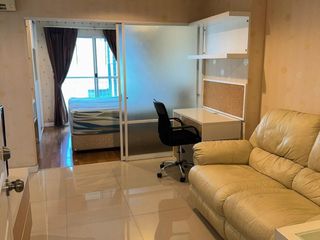 À louer 1 chambre condo à Huai Khwang, Bangkok