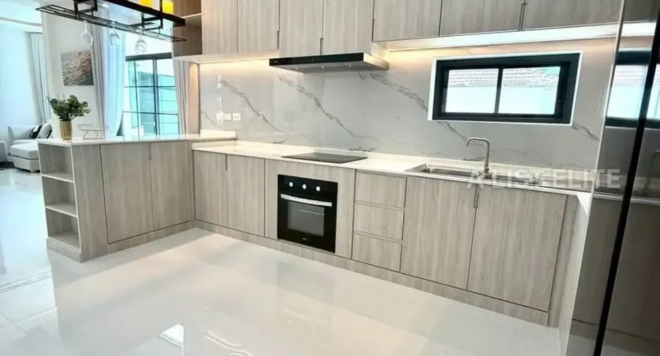 For rent 4 bedrooms house in Bang Lamung, Chonburi