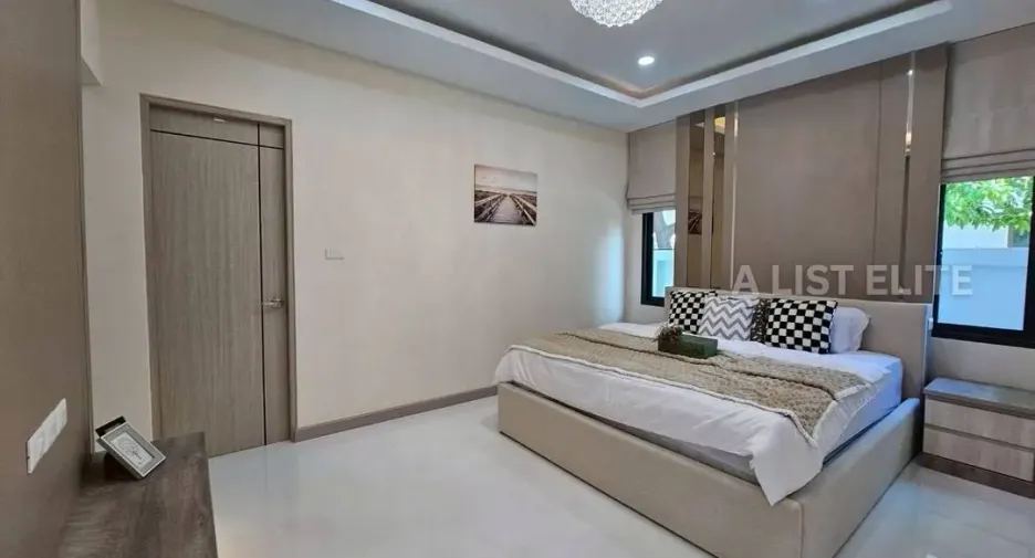 For rent 4 bedrooms house in Bang Lamung, Chonburi