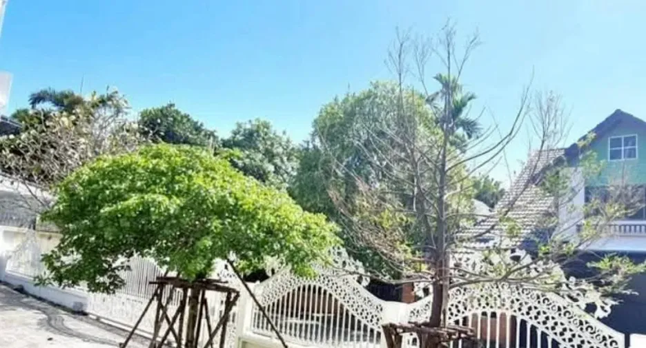 For rent 3 bedrooms house in Si Racha, Chonburi