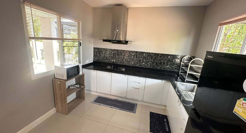 For rent 3 bedrooms house in San Sai, Chiang Mai