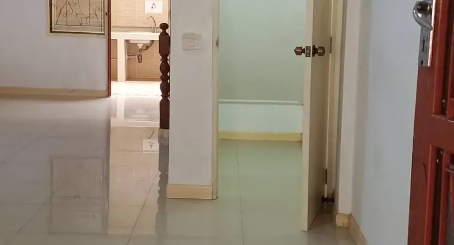 For rent 2 bedrooms townhouse in Prawet, Bangkok