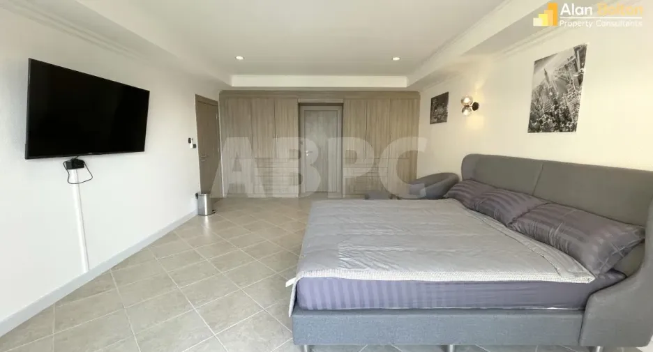For rent and for sale 3 bedrooms condo in Bang Lamung, Chonburi