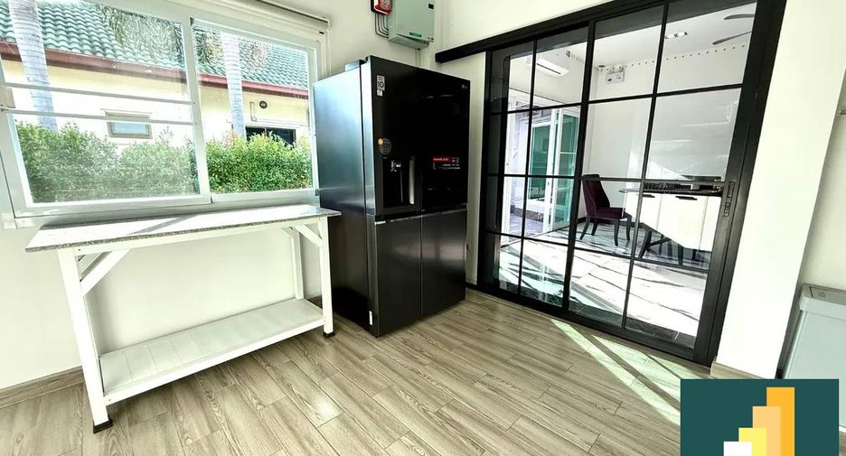 For rent and for sale 3 bedrooms house in Bang Lamung, Chonburi