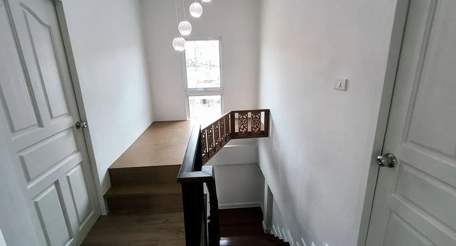 For sale 4 bedrooms house in Bueng Kum, Bangkok