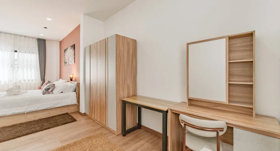 Haus zur Miete mit 4 Zimmer in Prawet, Bangkok