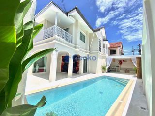 Haus zum Kauf mit 5 Zimmer in Bang Lamung, Chonburi