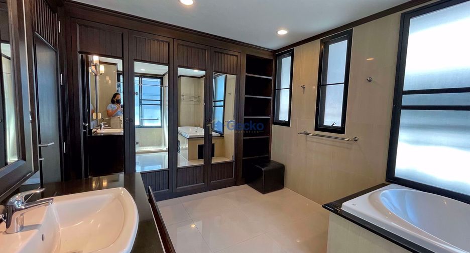 À louer 2 chambres condo à Bang Lamung, Chonburi