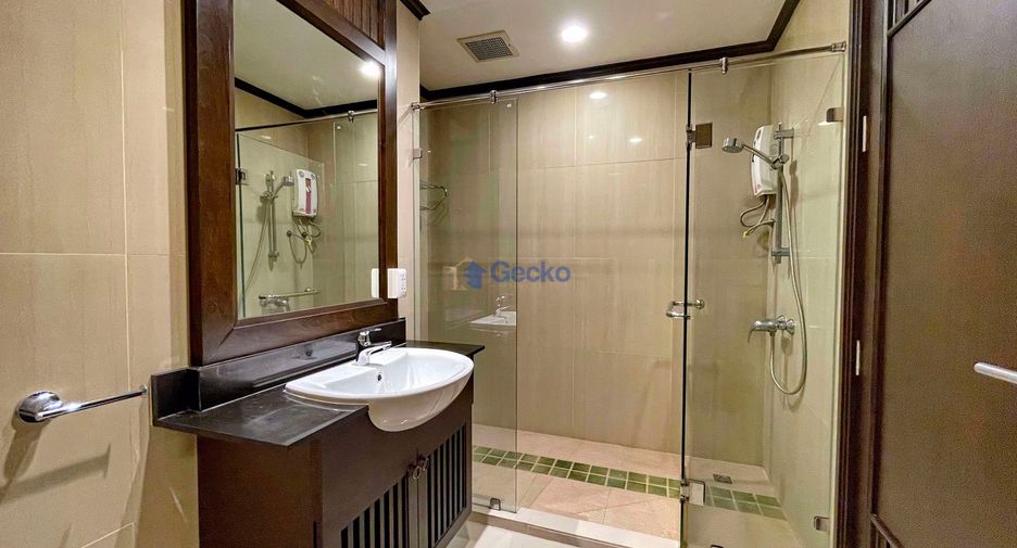 À louer 2 chambres condo à Bang Lamung, Chonburi