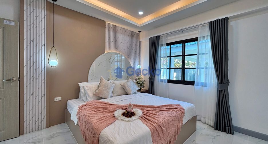 For sale 4 bedrooms house in Bang Lamung, Chonburi