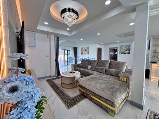 For sale 4 ベッドルーム house in Bang Lamung, Chonburi