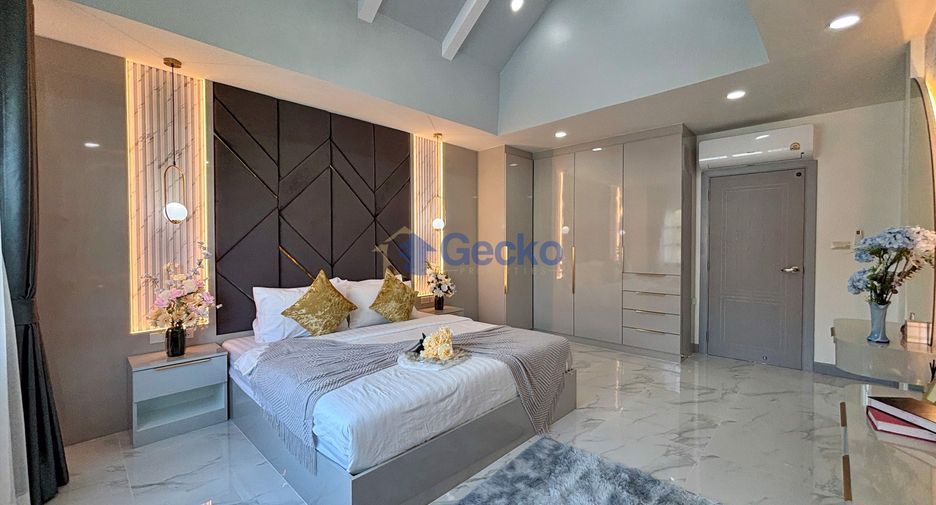 For sale 4 bedrooms house in Bang Lamung, Chonburi