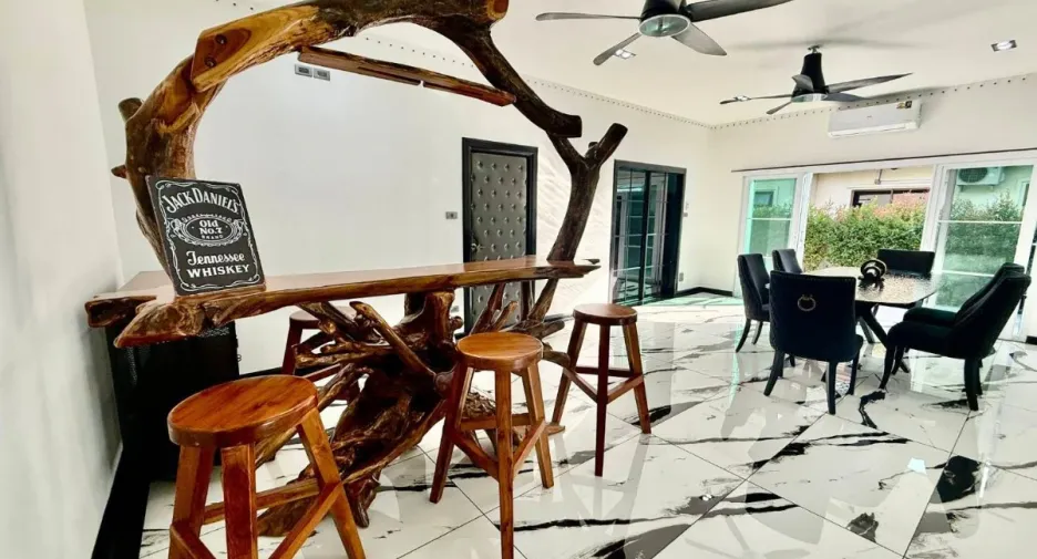 Haus zum Kauf mit 3 Zimmer in Bang Lamung, Chonburi