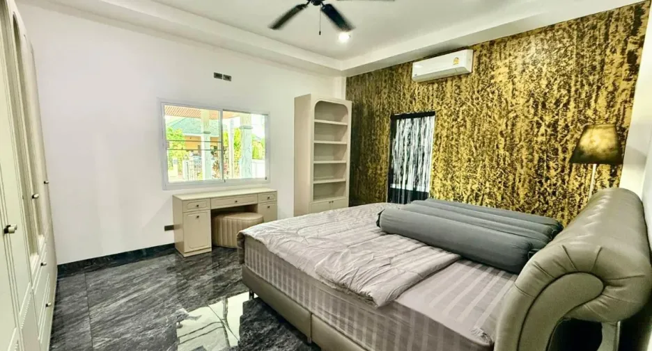 Haus zum Kauf mit 3 Zimmer in Bang Lamung, Chonburi