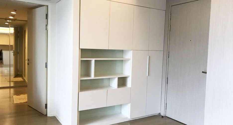 ขาย และ ให้เช่า 2 ห้องนอน คอนโด ใน คลองเตย, กรุงเทพฯ