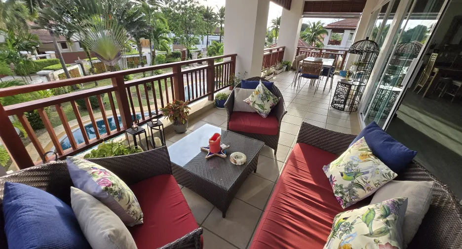For sale 3 bedrooms condo in Thalang, Phuket