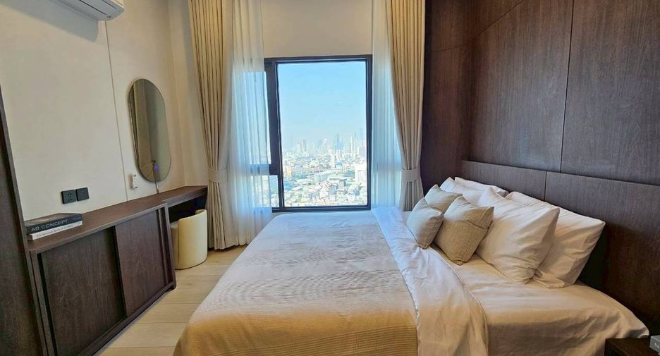 For rent 3 bedrooms condo in Khlong Toei, Bangkok