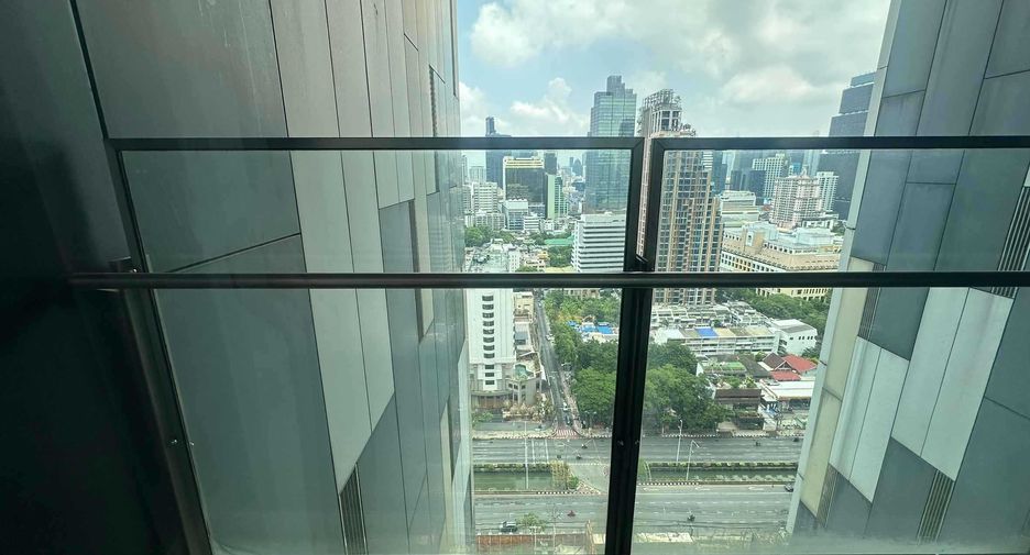 Аренда 2 спальни кондо в Сатхон, Бангкок