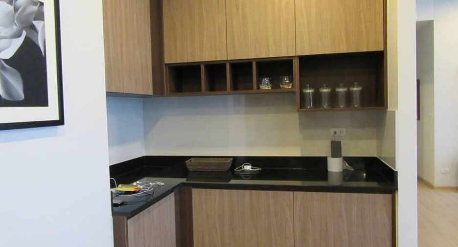 Condo en alquiler de 4 habitaciones en Watthana, Bangkok