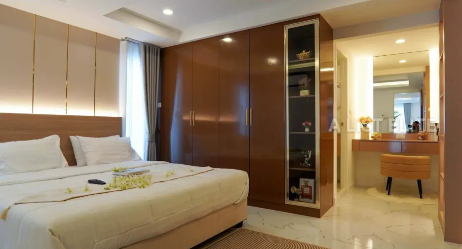 For sale 5 ベッドルーム house in Mueang Phichit, Phichit