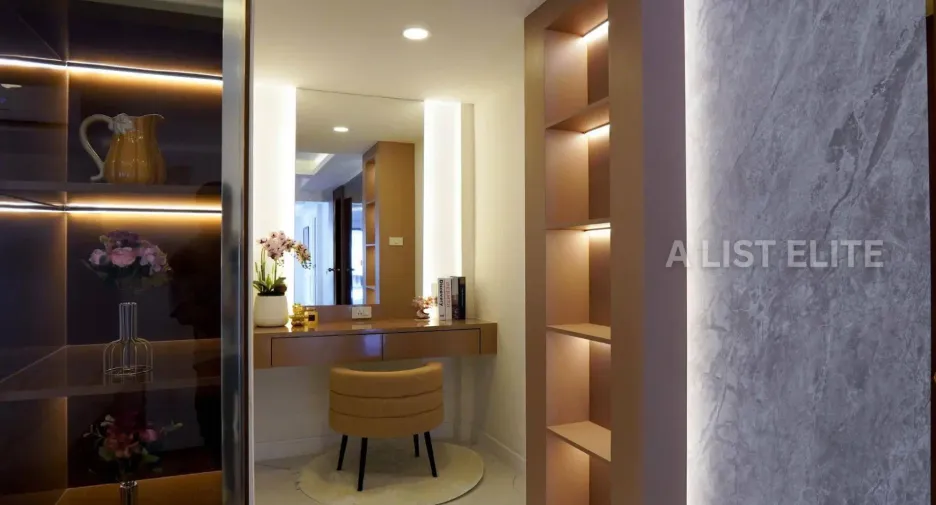 For sale 5 ベッドルーム house in Mueang Phichit, Phichit