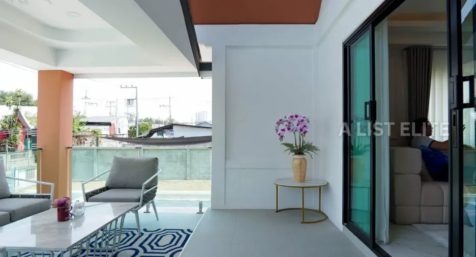 For sale 5 ベッドルーム house in Mueang Phichit, Phichit