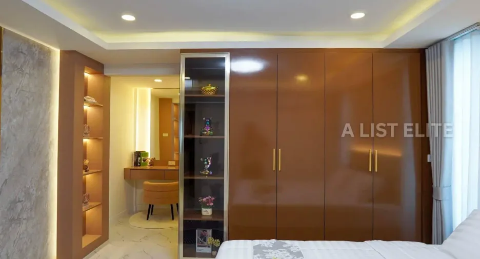 For sale 5 ベッドルーム house in Mueang Phichit, Phichit
