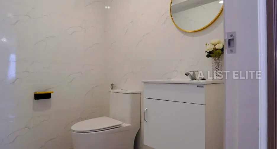 For sale 5 ベッドルーム house in Mueang Phichit, Phichit