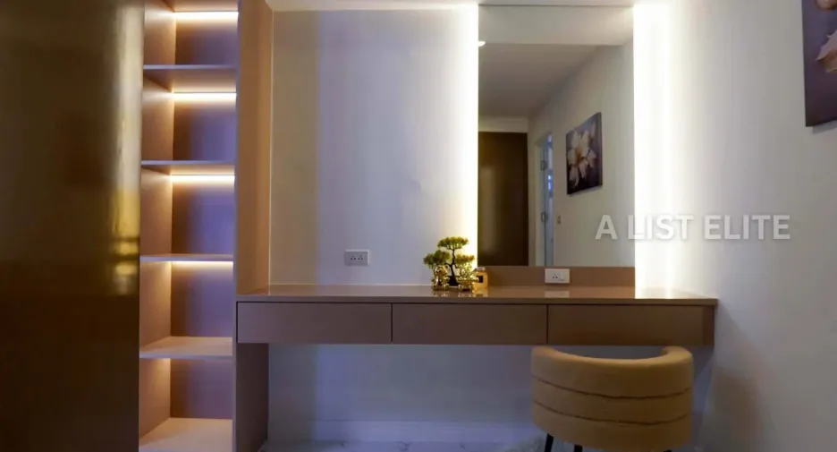 For sale 5 ベッドルーム house in Mueang Phichit, Phichit