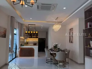 À louer 4 chambres maison à Bang Lamung, Chonburi