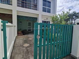 3 Bedroom House In Bang Lamung, Chonburi