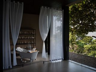 For sale 5 bedrooms villa in Kathu, Phuket