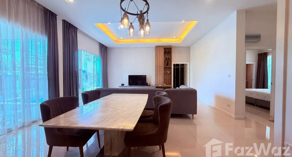 For rent 3 bedrooms villa in Huay Yai, Pattaya