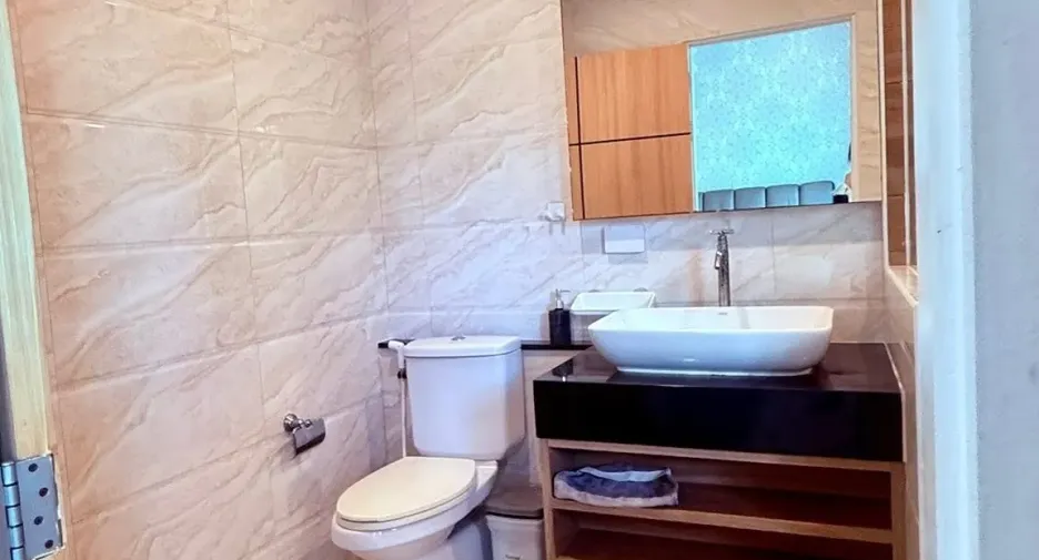 For rent 3 bedrooms villa in Huay Yai, Pattaya