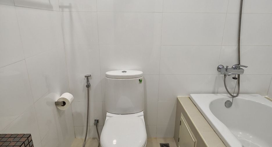 For rent 1 bed condo in Bang Lamung, Chonburi