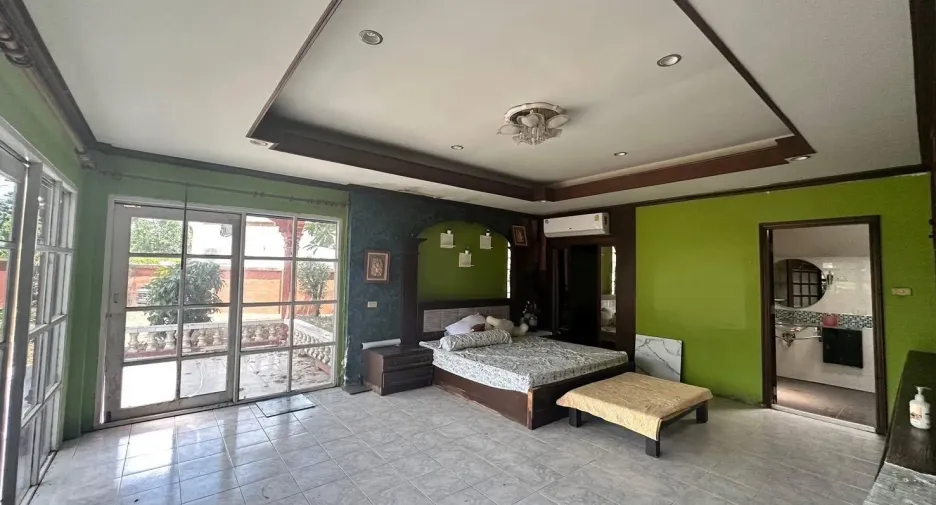 For sale 3 bedrooms house in Mueang Phuket, Phuket