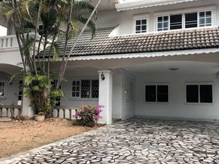 For Rent 5 Bedroom House In Mueang Chiang Mai