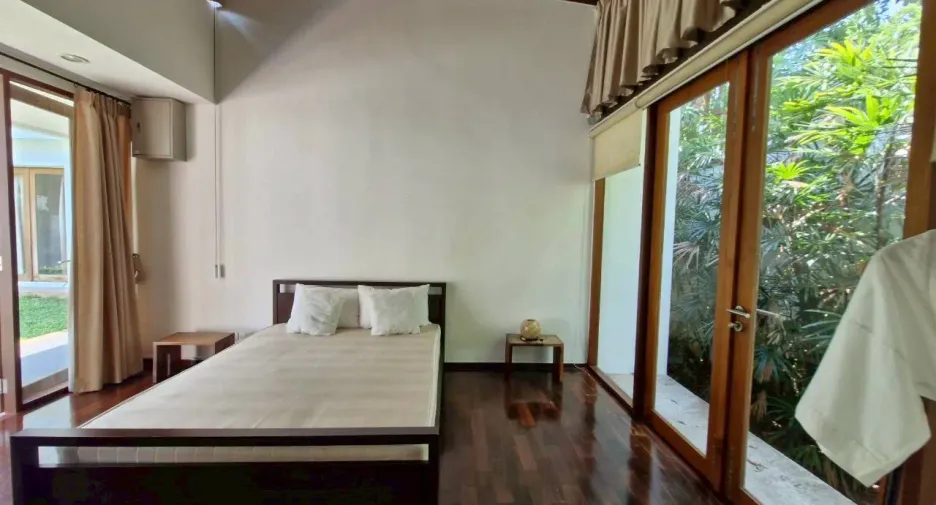 For rent 4 bedrooms villa in Pran Buri, Prachuap Khiri Khan
