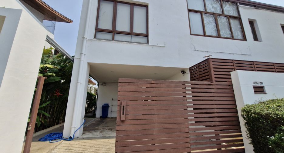 For rent 4 bedrooms villa in Pran Buri, Prachuap Khiri Khan