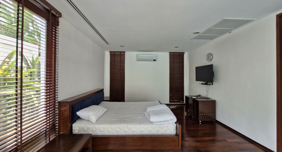 For rent 4 bedrooms villa in Pran Buri, Prachuap Khiri Khan