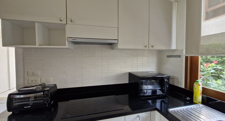 For rent 4 bedrooms villa in Pran Buri, Prachuap Khiri Khan