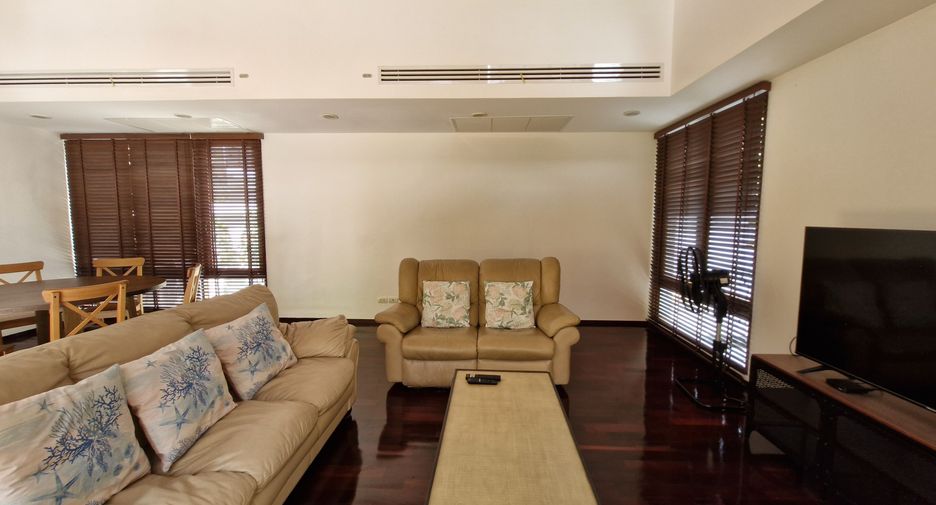 For rent 4 bedrooms villa in Pran Buri, Prachuap Khiri Khan