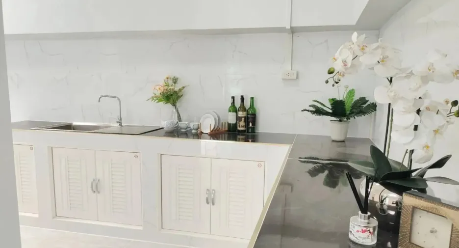 For sale 2 bedrooms house in Mueang Pathum Thani, Pathum Thani