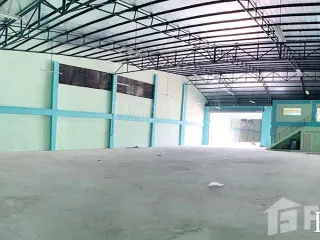 À louer studio maison à Mueang Samut Sakhon, Samut Sakhon
