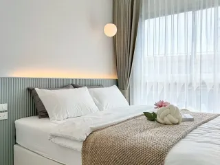 Продажа 1 кровать кондо в Чом Тхонг, Бангкок