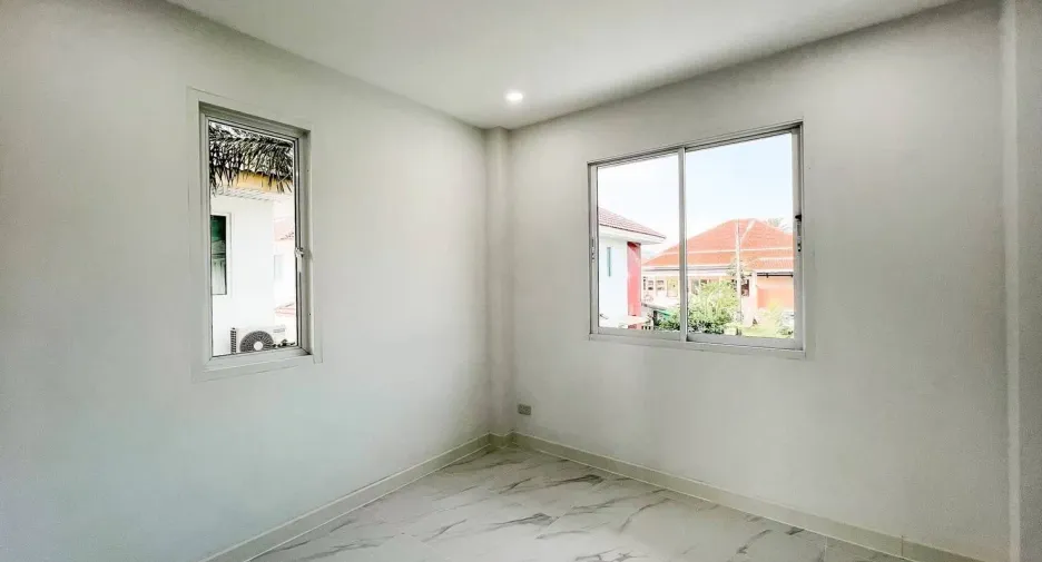 Villa zum Kauf mit 4 Zimmer in Mueang Phuket, Phuket