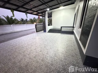 Haus zur Miete mit 3 Zimmer in Saraphi, Chiang Mai