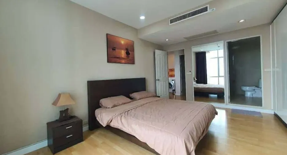 For rent 2 ベッドルーム condo in Sathon, Bangkok